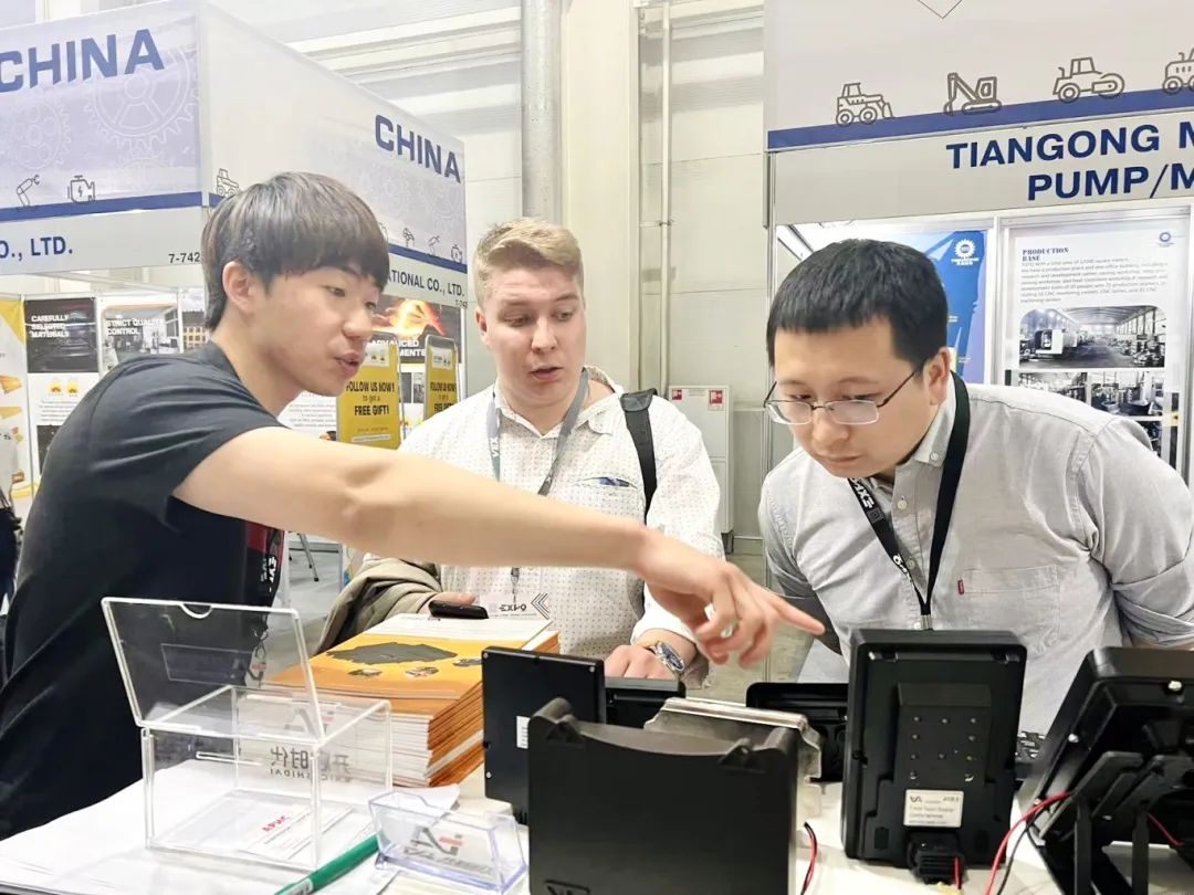 CTT 展会第一天｜聚焦莫斯科，世界舞台